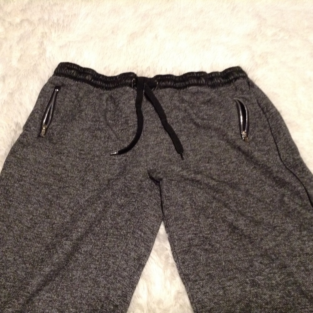 Joggers - Picture 2 of 2